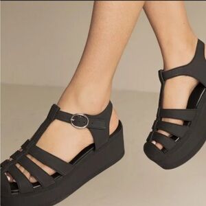 NWOT Jeffrey Campbell Sz 6 37 Sandals Candied Jelly Platform Fisherman M…